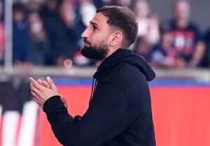 سارق خانه ستاره فوتبال در زندان خودکشی کرد