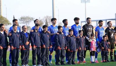 پوستر استقلال برای بازی با خیبر خرم‌آباد