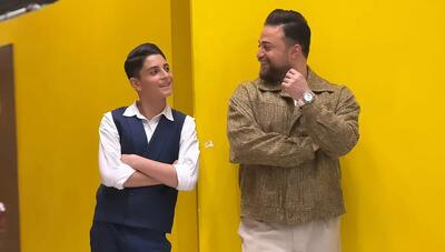 بابک جهانبخش در کنار پسرش در اصفهان؛ «آرتا» هم‌قد پدر شد! (عکس)