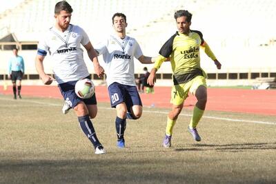 شکست ناباورانه ملوان در انزلی، برد عجیب برای پیروز قربانی