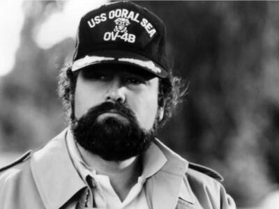  متنِ خواندنیِ ادگار رایت به یاد راب راینر فقید، که روز گذشته کاردآجین شد: او فیلم‌هایی می‌ساخت که مردم می‌گفتند مورد علاقه‌مان است.../ در سرویس سینمای جهانِ کافه سینما بخوانید