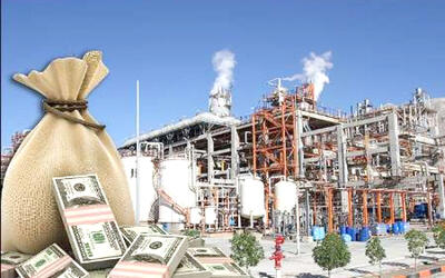 دلارِ افسارگسیخته و صنعتِ زمین‌گیر