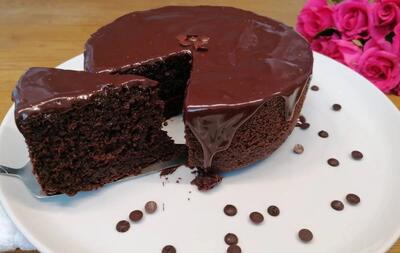  طرز تهیه کیک شکلاتی با ماست سریع و اسان