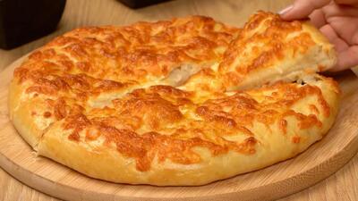  طرز تهیه یک صبحانه پیتزایی فقط با نان و پنیر
