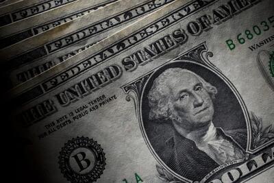 ریشه افزایش نرخ ارز، رشد افسارگسیخته نقدینگی است