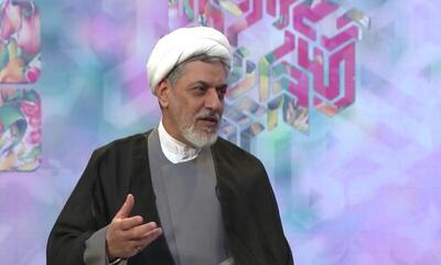 ببینید / کارشناس «سمت خدا» همزمان با رکوردشکنی دلار: تا می گویم حجاب، می گویند اگر زرنگی جلوی گرانی را بگیر / شما مثل کسی هستی که ماشین را جایی پارک کرده و راه مردم را بستی!