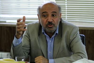 وزیر رفاه: طرح کاهش مهریه موجب تشدید فقر زنان سرپرست خانوار می‌شود / مسئله سرریز شدن زنان سرپرست خانوارِ نیازمند حمایت نیز در دهه‌های آینده می‌تواند به یک معضل جدی تبدیل شود