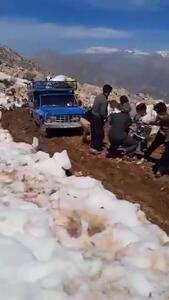 عبور از دره‌های عمیق شمال خوزستان با سیم بکسل