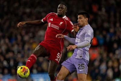 تمجید فن‌دایک از مدافع لیورپول