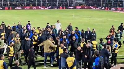 حواشی و درگیری های پایان بازی خیبر و استقلال