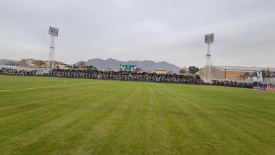 حواشی خیبر و استقلال/ از پر شدن ورزشگاه تا موسیقی محلی و حضور بانوان دو تیم کنار یکدیگر