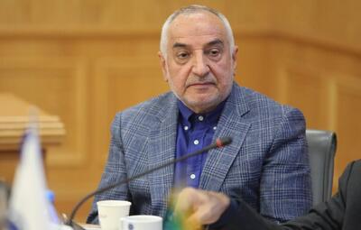  کاهش نوسانات ارزی با رونق گرفتن تالار دوم مرکز مبادله/ تولید صادرات‌محور افزایش می‌یابد