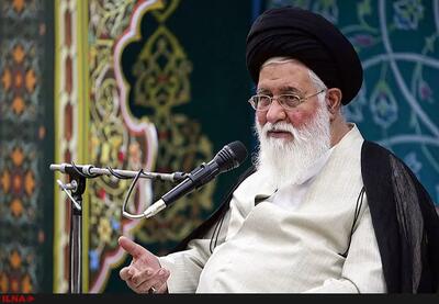  علم الهدی: مشهد جای گردشگر نیست جای زائر است؛ گردشگر باید برود مازندران