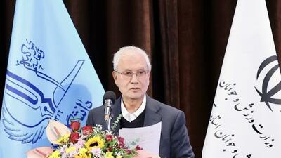 ربیعی: سیاست‌های جمعیتی ایران باید مبتنی بر آینده‌نگری و توجه به تغییرات نسلی باشد