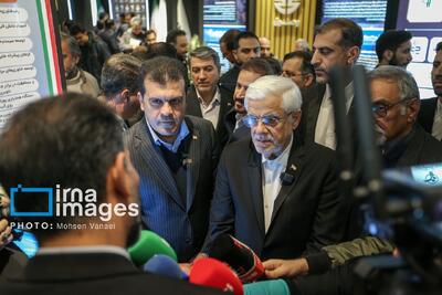  بازدید معاون اول رئیس‌جمهور از نمایشگاه ایران ساخت