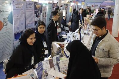  تمرکز دانشگاه آزاد در نمایشگاه دستاوردهای پژوهشی بر محصولات بازار محور