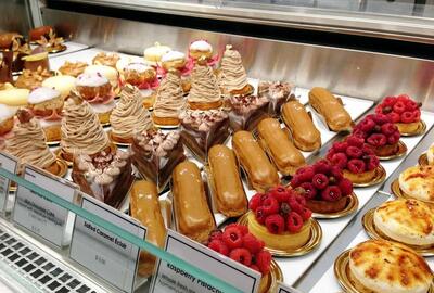 ثبات در بازار شیرینی شب یلدا؛ قیمت‌ها کیلویی چند شد؟