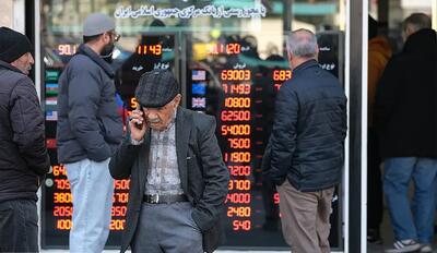 دلار در مسیر صعودی؛ افزایش نرخ ارز با چه عواملی هدایت می‌شود؟