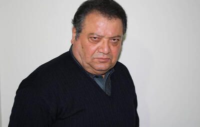  عکس/ محمد مطیع در ۲۹ سالگی در کنار بهمن مفید؛ سال ۵۱