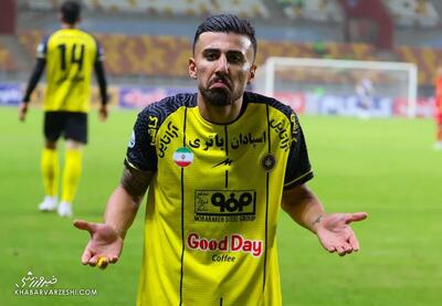 نحسی سیزده علیه یحیی و پرسپولیس/ گل‌محمدی دربی فولادی‌ها را باخت و سپاهان صدرنشین شد