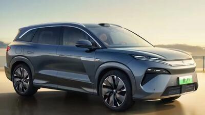 بی وای دی آتو ۸ یا Tang L با قدرت 1000 اسب بخاری معرفی شد