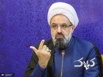 حمله سرپرست ستاد امر به معروف و نهی از منکر به دولت/ آیا ابلاغ قانون عفاف و حجاب باعث اعتراض مردمی می‌شود یا ...؟ - مجله اینترنتی کولاک