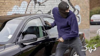 لحظه دستگیری سارق گوشی قاپ وسط خیابان | ببینید - مجله اینترنتی کولاک