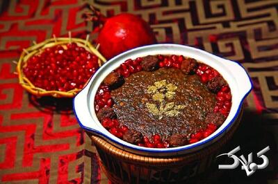 طـرز تهیه آش انار ساده | نکات طلایی برای خوشمزه شدن آش انار ؛ از کجا بفهمیم غلظت آش خوب شده است؟ - مجله اینترنتی کولاک