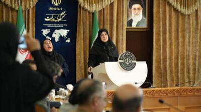 کوچک‌سازی دولت از این دو وزارتخانه شروع می شود - مردم سالاری آنلاین