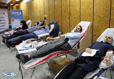 مشارکت گسترده کارکنان بانک رفاه کارگران در اهدای خون | نفت ما