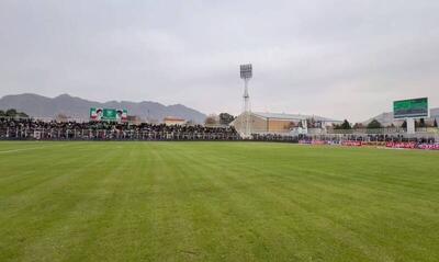 فیلم/ ورزشگاه تختی خرم آباد پیش از شروع دیدار خیبر و استقلال - پارس فوتبال