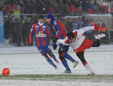 تصاویر خاص از بازی‌های برفی لیگ برتر روسیه - پارس فوتبال