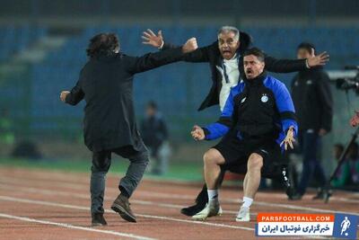 وریا غفوری مربی استقلال یورگن کلوپ تقلید می‌ کند