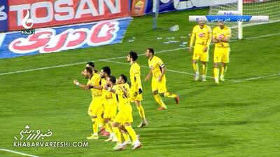 ویدیو| خلاصه بازی ملوان ۰ - فجر سپاسی ۴/ گلباران انزلی‌چی‌ها در خانه - پارس فوتبال