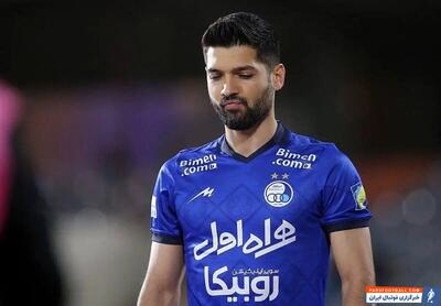 مهدی مهدی پور ، بازیکن آلومینیوم اراک : کیفیت زمین ورزشگاه شهرقدس افتضاح بود