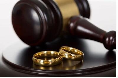 انتقاد وزیر کار از طرح کاهش مهریه به 14 سکه/ موجب تشدید فقر زنان سرپرست خانوار می‌شود