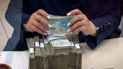 بررسی نرخ افزایش حقوق کارمندان در سال آینده