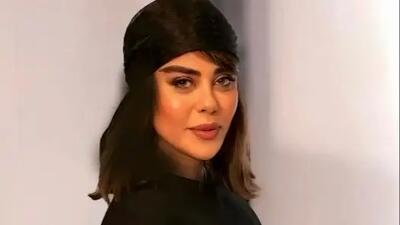  عکس ها / نگاهی به تیپ و استایل خانم بازیگران جواندر پشت صحنه نمایش «جشن» در تماشاخانه ملک / از الیکا ناصری تا  الهام اخوان و ...