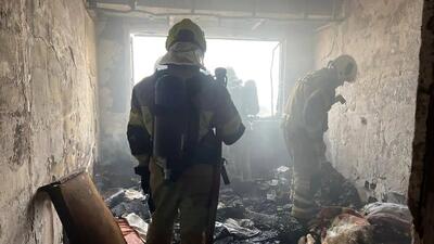 فیلم آتش در طبقه دهم برج مسکونی / 10 نفر در دهکده المپیک نجات یافتند