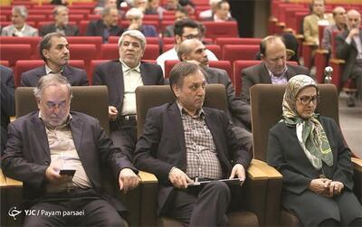 بودجه نهادهای فرهنگی و مذهبی بی‌بازده را حذف کنید