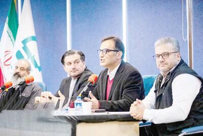 حریم تئاتر شهر به معنی جداسازی و بستن نیست