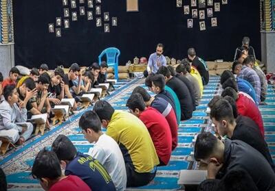 اعتکاف کیفی نه صوری؛ تأکید مسئولان فرهنگی کردستان بر محتوای غنی - تسنیم