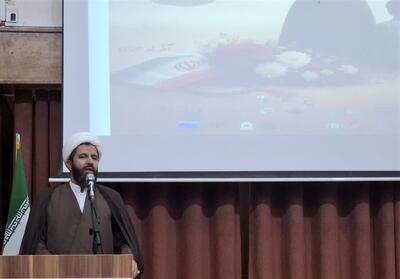  سبک زندگی فاطمی ریشه عزت و مقاومت نسل‌های امروز انقلاب اسلامی است - تسنیم