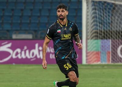 درگیری دو بازیکن سپاهان در فرودگاه اهواز!