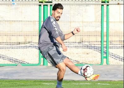 مهاجم استقلالی آماده بازگشت به میادین (عکس)