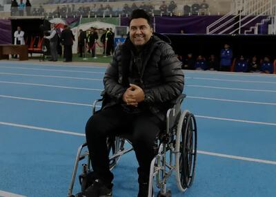 اخباری با ویلچر کنار خط محبوب‌تر شد! (عکس)
