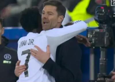 پایان شایعات: وینی در آغوش ژابی!