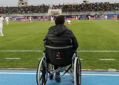 آقای مهندس بالاتر از تراکتور و استقلال! (عکس)