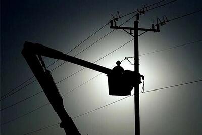 قطعی برق ۱۰ ساعته در بندرعباس