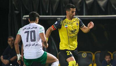 کلیپ سپاهان برای حاج صفی به بهانه شکستن رکورد بیشترین بازی برای طلایی‌پوشان